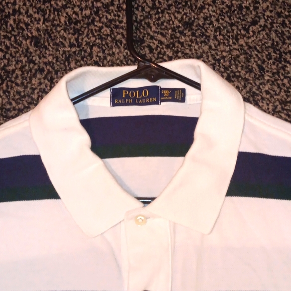 Polo shirts - Picture 4 of 5